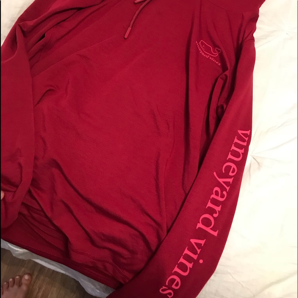Vineyard vines hoodie